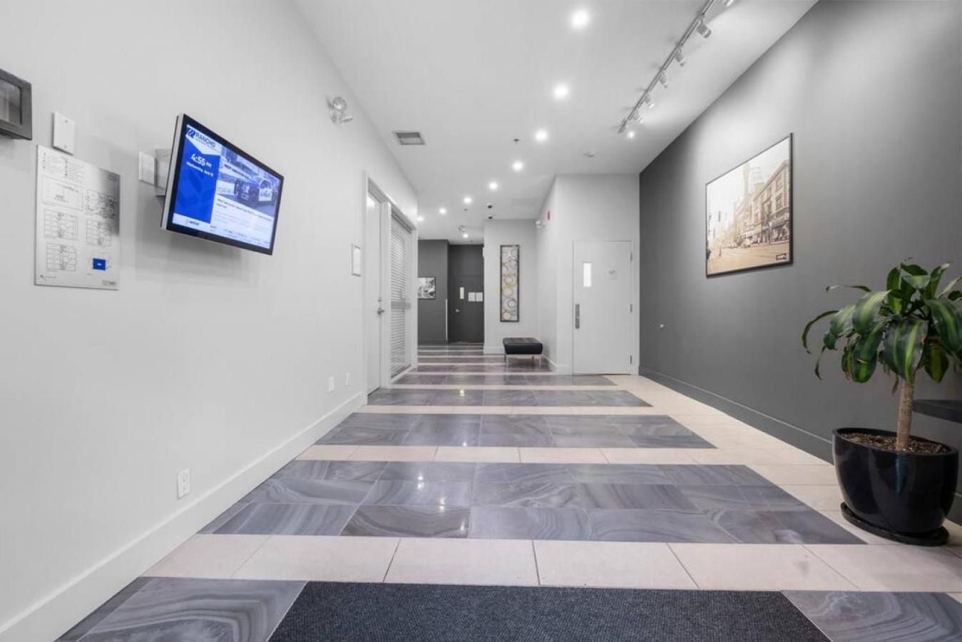 Top Floor Unit On Granville Strip Yaletown Area Βανκούβερ Εξωτερικό φωτογραφία