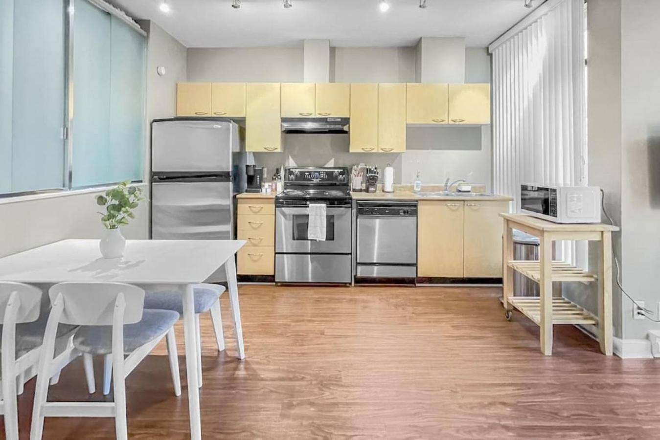 Top Floor Unit On Granville Strip Yaletown Area Βανκούβερ Εξωτερικό φωτογραφία